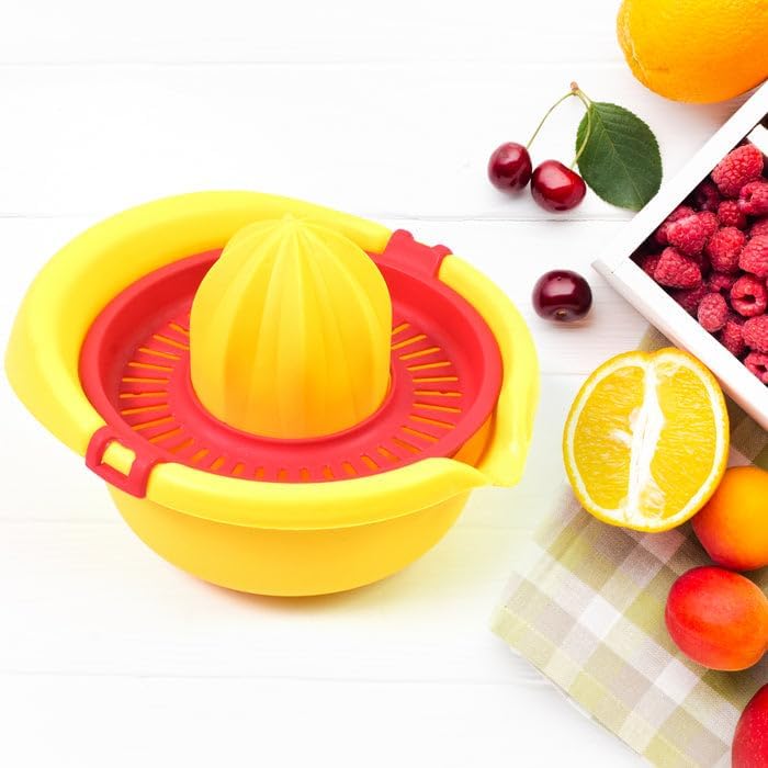 Image of Hand Press Juicer Machine 300 ml Manual Juice Extractor with Measuring Cup Compact Fruit Juicer for Lemon Orange Mosambi Portable Easy Clean Kitchen Tool