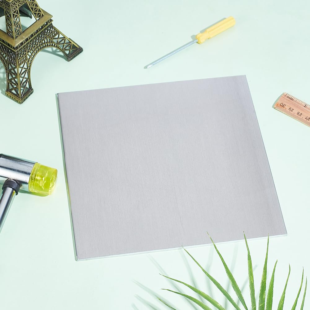 AHANDMAKER Aluminum Sheet Metal, 8 x 8 x 1/8 "(3mm) Flat Plain Aluminum Plate Covered with Protective Film, Square Metal Plate for Crafting, Handcraft, lndustry