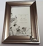 photo de chiot yorkshire terrier Viene empaquetado para regalo Yorkshire Terrier PP-D05 - Marco de fotos con emblema de peltre plateado, 6 x 4 pulgadas, 4 x 6 pulgadas, colgante o soporte