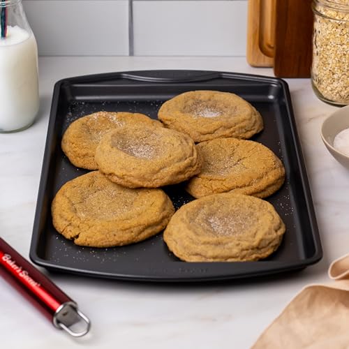 Baker's Secret Nonstick Cookie Sheet 15in baking area, Baking Tray for Oven Premium Food-Grade Coating, Non-stick Cookie Sheets, Baking Accessories - The Classic Collection (1x Medium 15