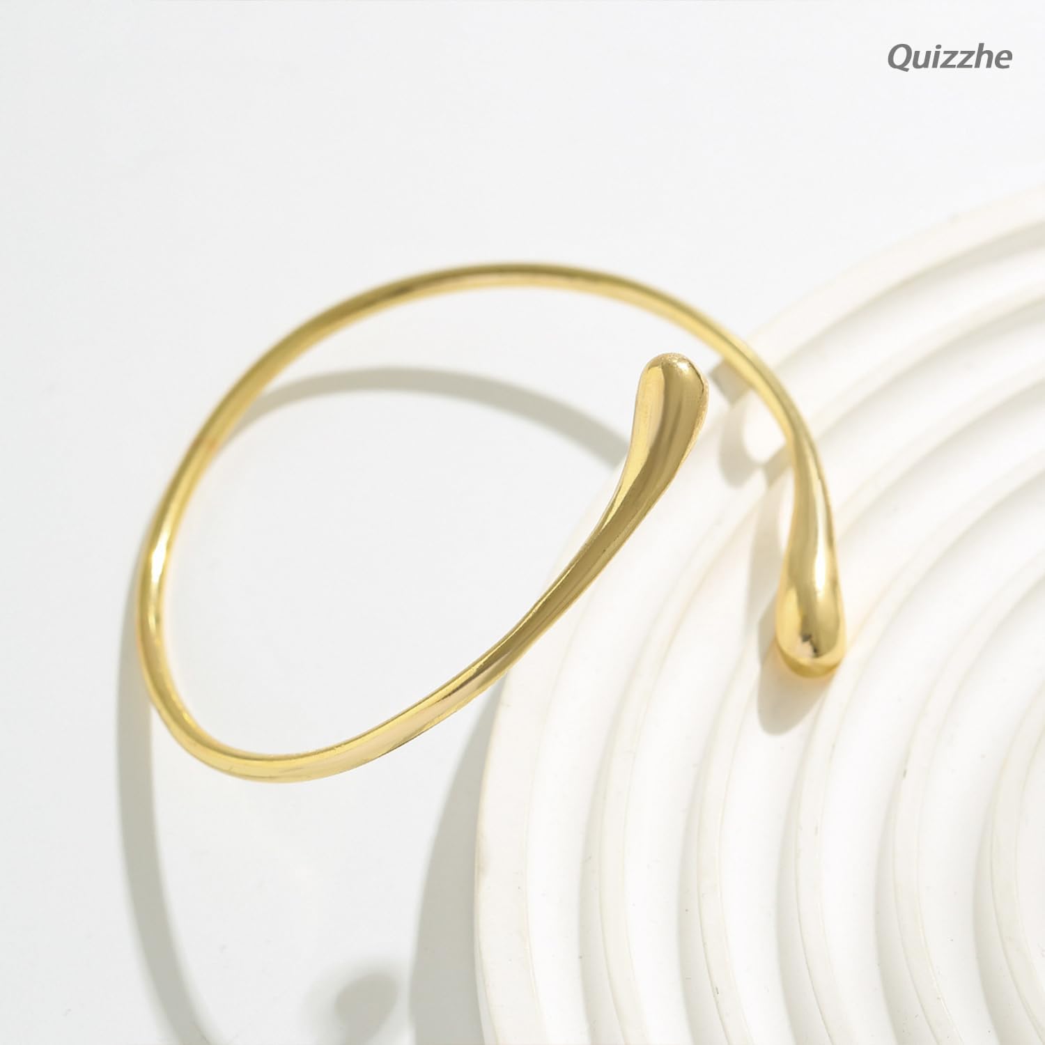 Quizzhe Minimalist Arm Cuff Geometric Upper Arm Cuff Adjustable Armband Simple Cuff Bangle Bracelet for Women Men (A-Gold), Universal, Gold,Silver