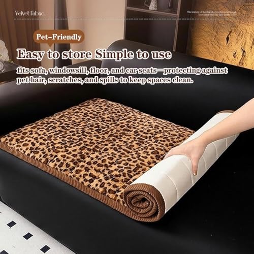 Tapis de canapé léopard antidérapant pour protéger le salon des animaux
