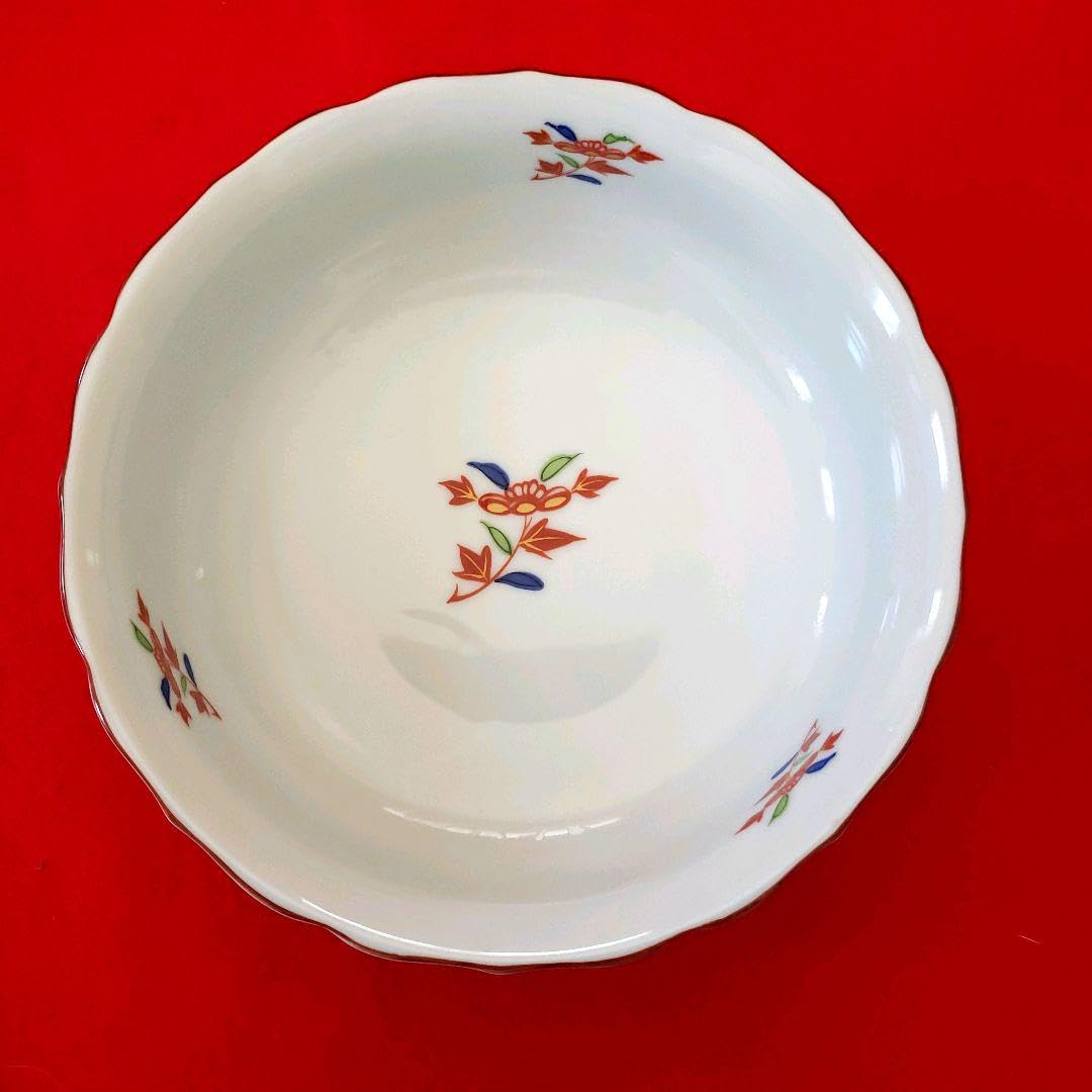 箱付き　橘吉　赤絵唐草　盛鉢 Amazon.co.jp: 橘吉 たち吉 赤絵 花絵唐草盛鉢 取り皿揃 銘々皿