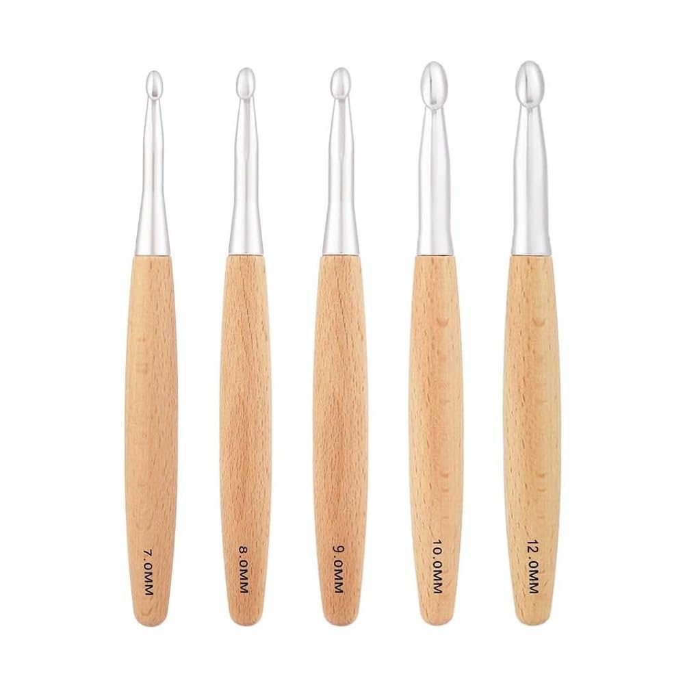 Haptufer Big Crochet Hooks Set with Beech Wood Handle, Crochet Hooks for Chunky Yarn, Size 7mm 8mm 9mm 10mm 12mm