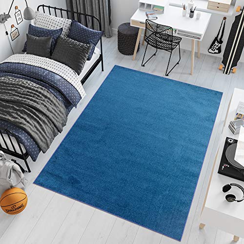 Tapiso Florida Alfombra de Salón Comedor Sala Juvenil Diseño Moderno Azul Marino Monocromo Pelo Corto Frise 180 x 260 cm