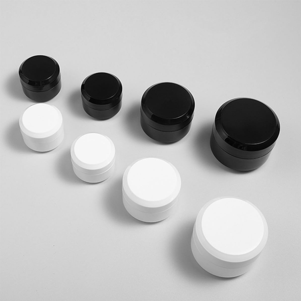 SECFOU 8pcs Refillable Cosmetic Jars with Leak-proof Design, 5g 15g 30g Pp Nail Polish Container for Packing Cosmetics in Your Toiletry Case or Bag