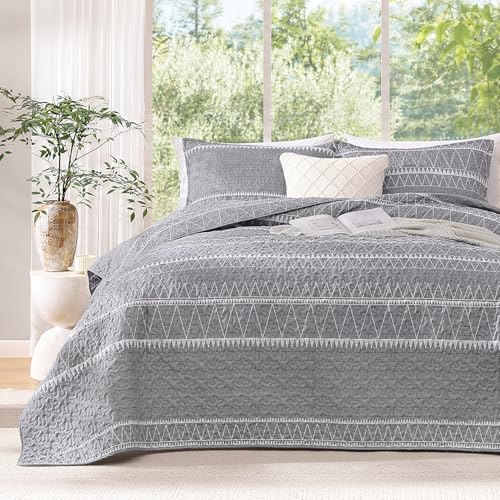 Image of Andency King Size Quilt Set Grey, 3 Pieces Boho Lightweight Soft Striped Bedspread for All Season (106 inchx96 inch), Gray Printed Bohemian Polyester Reversible Coverlet Comforter Sets