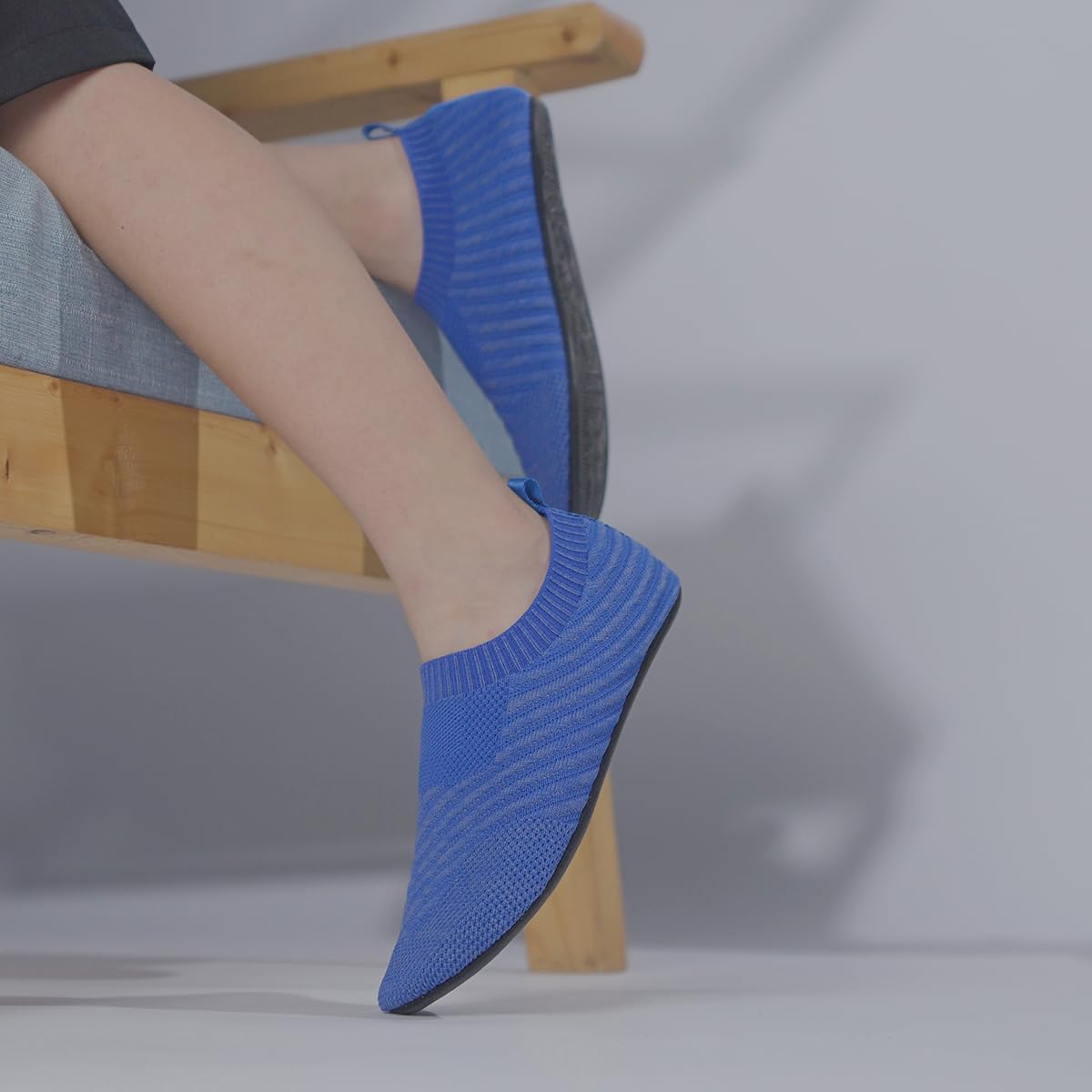 SLEVEL Pantuflas cómodas para niños pequeños, ligeras, antideslizantes, agarre alrededor de la casa, zapatos para niños y niñas