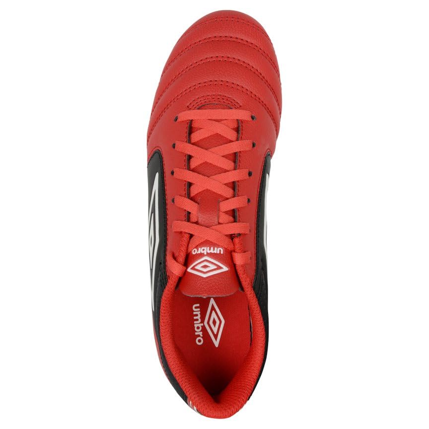 Zapatos de fútbol Umbro Classico 12 FG para dominar el partido con máxima tracción 4