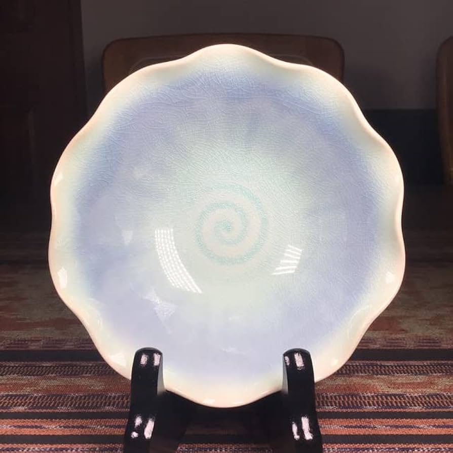 たち吉 - たち吉　『せせらぎ』　デザート皿　スプーン　受け皿　15点 Amazon.co.jp: たち吉 『せせらぎ』 デザート皿 スプーン 受け皿