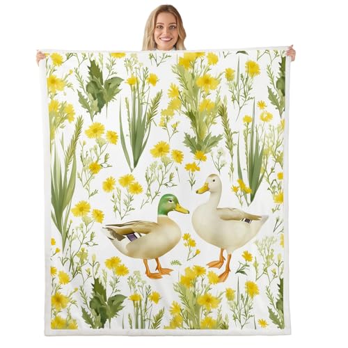 Homemissing Cute Farmhouse Duck Fleece Throw Blanket Single 50x60Inch Kids Duck Animals Plush Blanket for Bed Sofa Couch Boys Teens Daisy Sherpa Blanket Breathable Botanical Floral Blanket Natural
