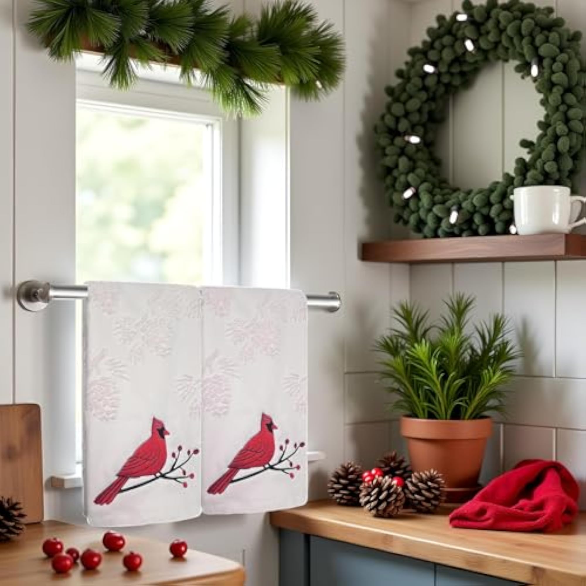 Cotton Jacquard Pine Cone Embroidered Christmas Hand Towels Set