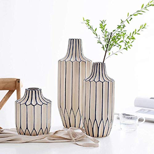 Vase en céramique stable pour valoriser vos bouquets sans risquer la chute