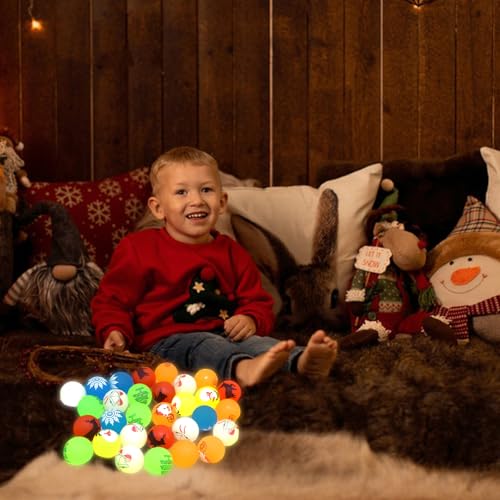 YZZT 24 Stück bunte Weihnachtsleucht-Elastikbälle - 30 mm Durchmesser, Kunststoffmaterial, 24-teiliges Paket - Großartig als Kinderspielzeug und Geschenk