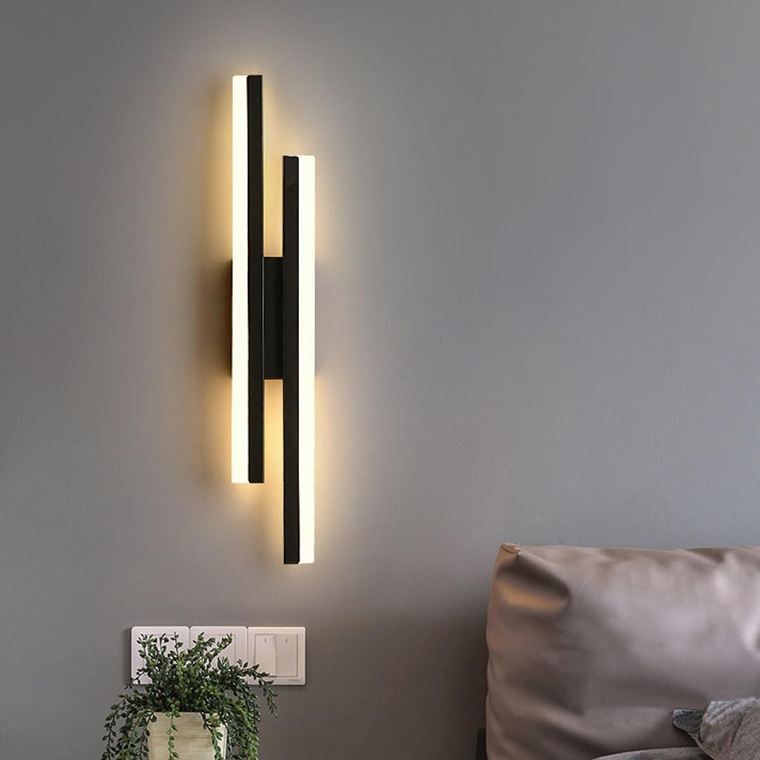 16W Wandleuchte Kreativ Korridor Lampe Schwarz Aluminium-Acryl-Schirm Wandlampe LED Dimmbar 3-Farben Schlafzimmer Nachttischlampe Modern Wandbeleuchtung für Flur Wohnzimmer Treppen Balkon Büro, 8*48cm