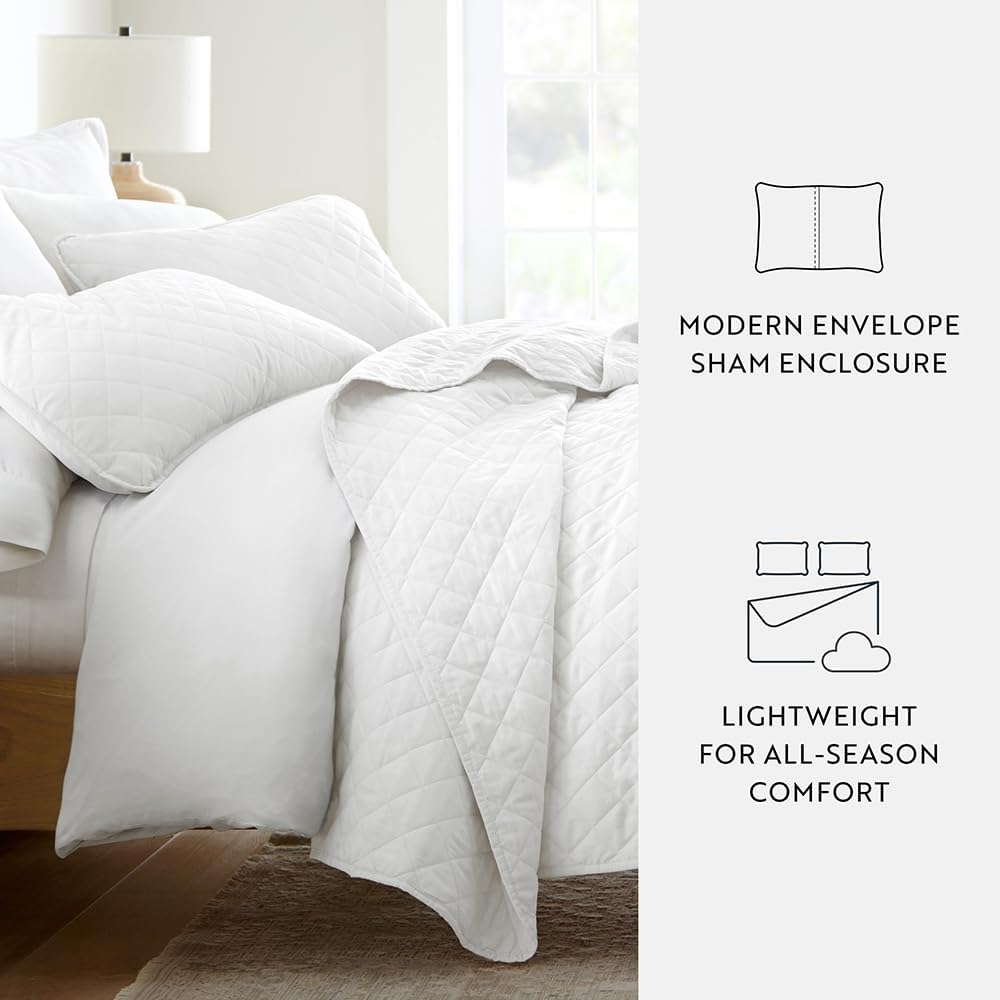LINENS & HUTCH 3-Piece Diamond Stitch Quilted Coverlet Set