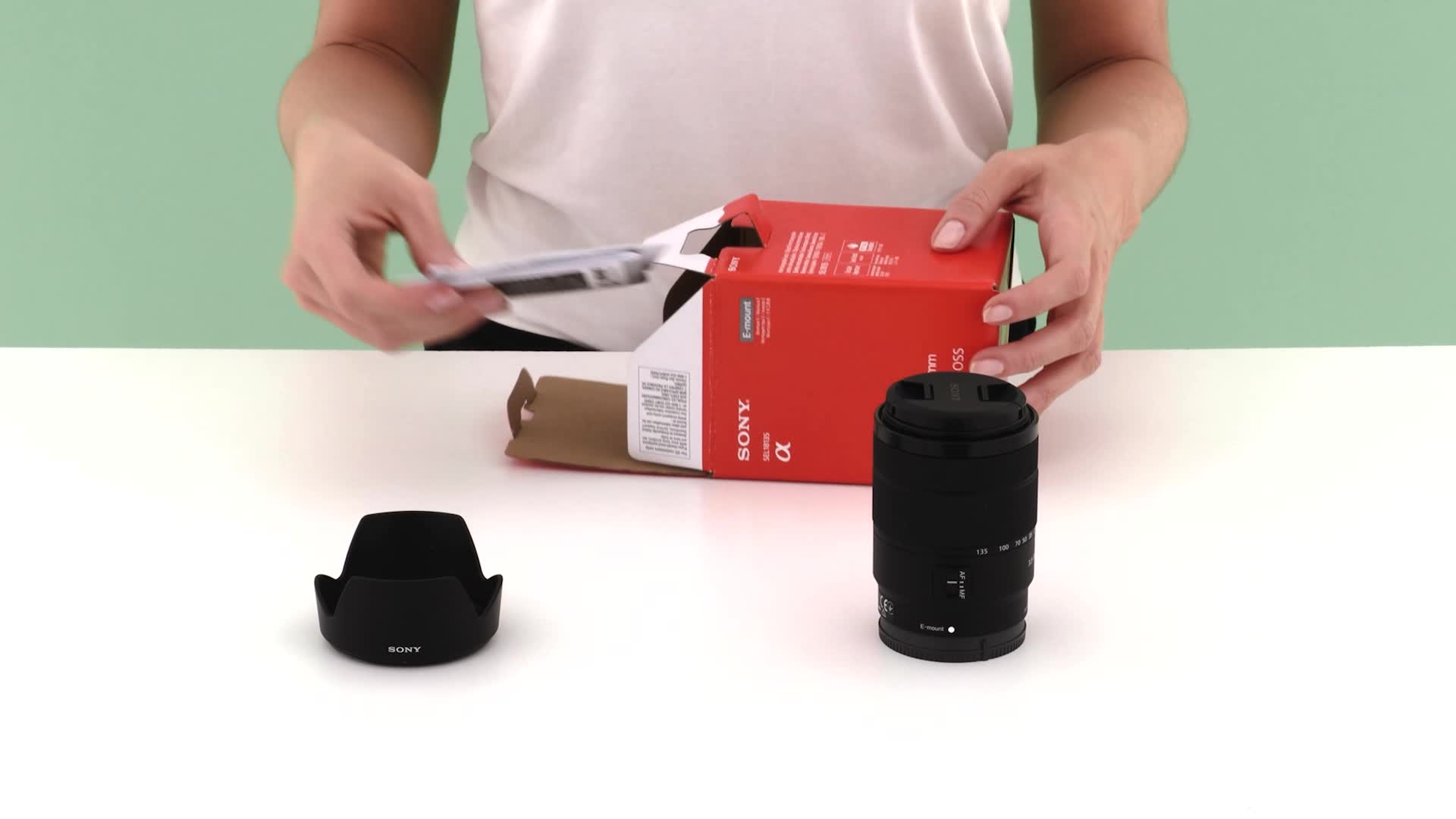 Sony SEL18135 E 18-135mm F3.5-5.6 OSS, E-mount: Amazon.de