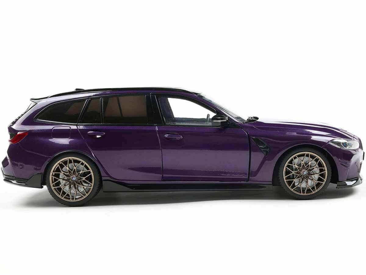 Solido BMW M3 Touring G81 – 1:18 Modellauto – Metallic Lila, Detailreiches Die-Cast Modell mit Innenraum & Motor, Offizielles BMW Sammlermodell