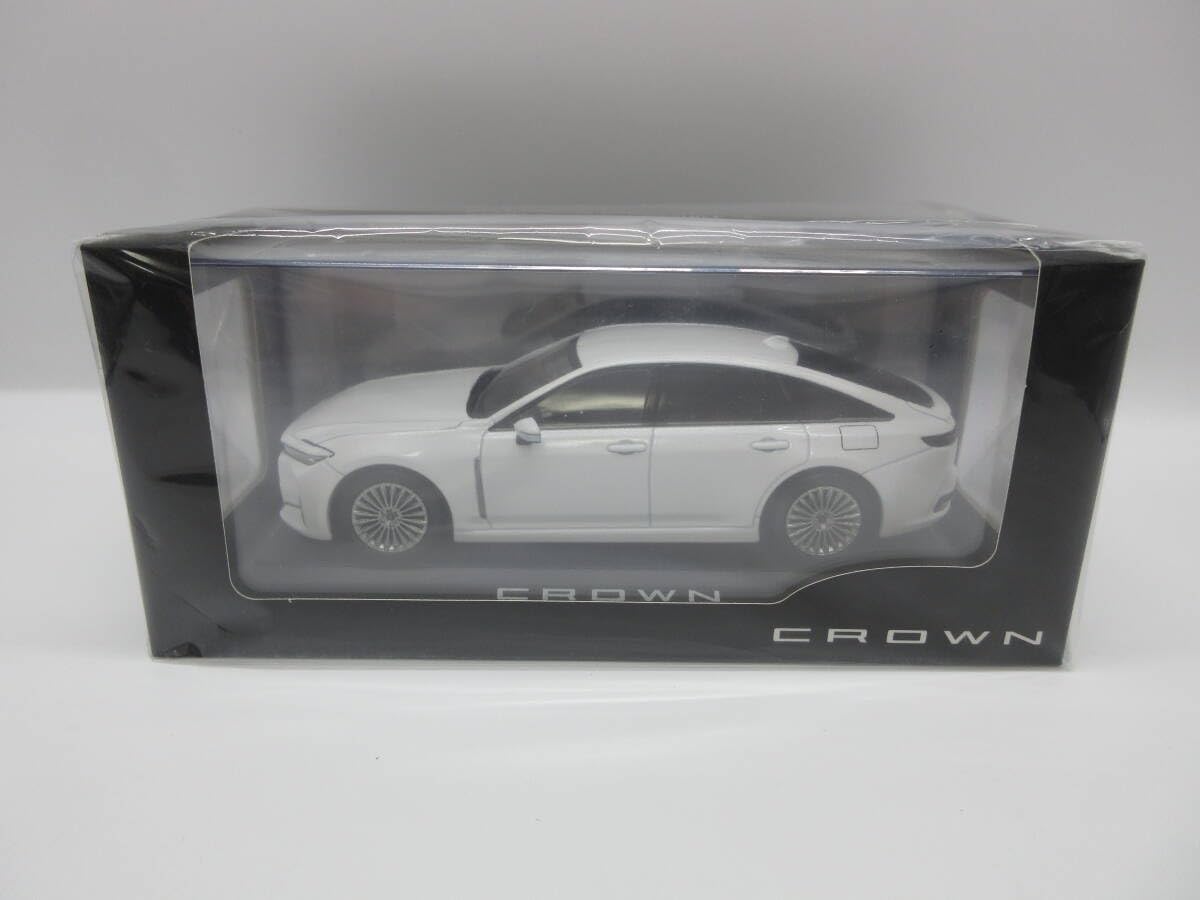 1/43 フィアット 500 ディーラー品　ミニカー　カラーサンプル　ホワイト Amazon | 1/43 FIAT フィアット500C チンクエチェント FIAT500C