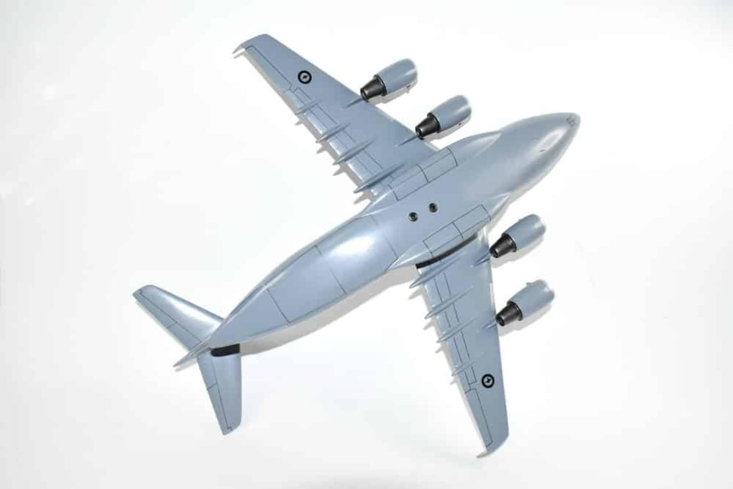 No. 36 Squadron Raaf C-17 Model, 1/116th Scale, Mahogany, Cargo