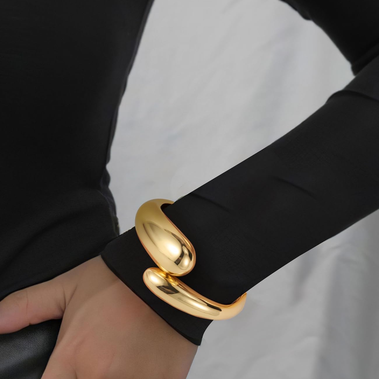 Emibele Cuff Bracelet Stack, 18K Gold-plated Open Bangle Bracelet, Teardrop Hinged Thick Wrist Chunky Bracelet Set for Women, Non Tarnish Jewelry Gift, 2 Pack - Image 3