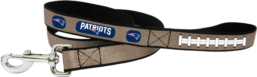 GameWear NFL New England Patriots Reflective Football Leash