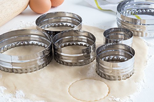 Fox Run Plain And Crinkled Circle Cookie Cutters, 1.5 X 4.5 X 4.5 Inches, Metallic #TOP3