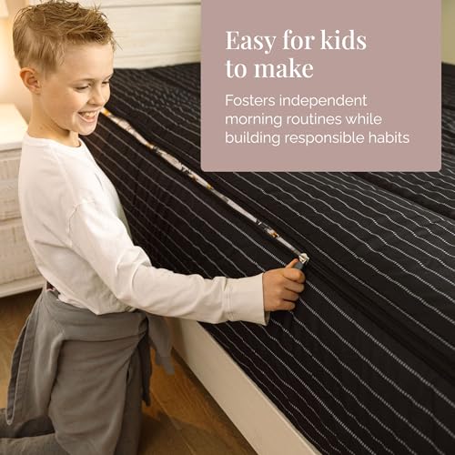 Image of Beddy's Jungle Animal Themed Durable Zipper Bedding for Kids, Bed in a Bag, Black Striped Comforter & Animal Print Sheets, Includes Pillowcase and Sham, Easy to Make & Wash - Toddler