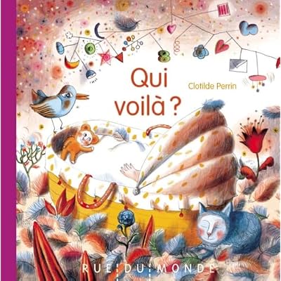 QUI VOILA ?