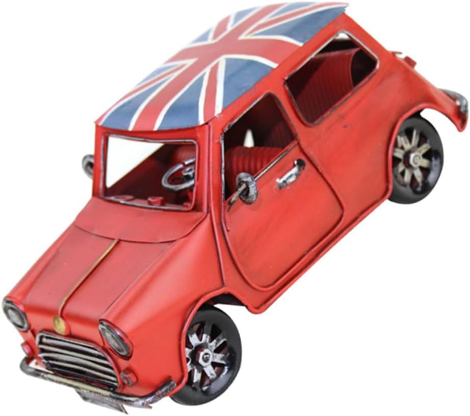 Retro Mini Car Model Handcrafted Wrought Iron Desk Decoration Vintage Metal Car Ornament for Home and Office Decor