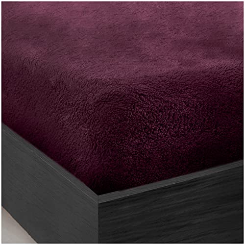 GC GAVENO CAVAILIA Teddy Bear Double Fitted sheet | Fleece Thermal Warm Plain Soft Cuddly Fluffy Fitted Bed Sheets Double | Aubergine