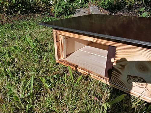 Woid Herz Premium Schildkrötenhaus aus 20mm Vollholz Gebrannt (SH6) - Wetterfest mit Boden und Tür inc. verstellbare Belüftung - Schildkrötenhaus Schildkrötengehege Schildkröte Freilauf Gehege Stall