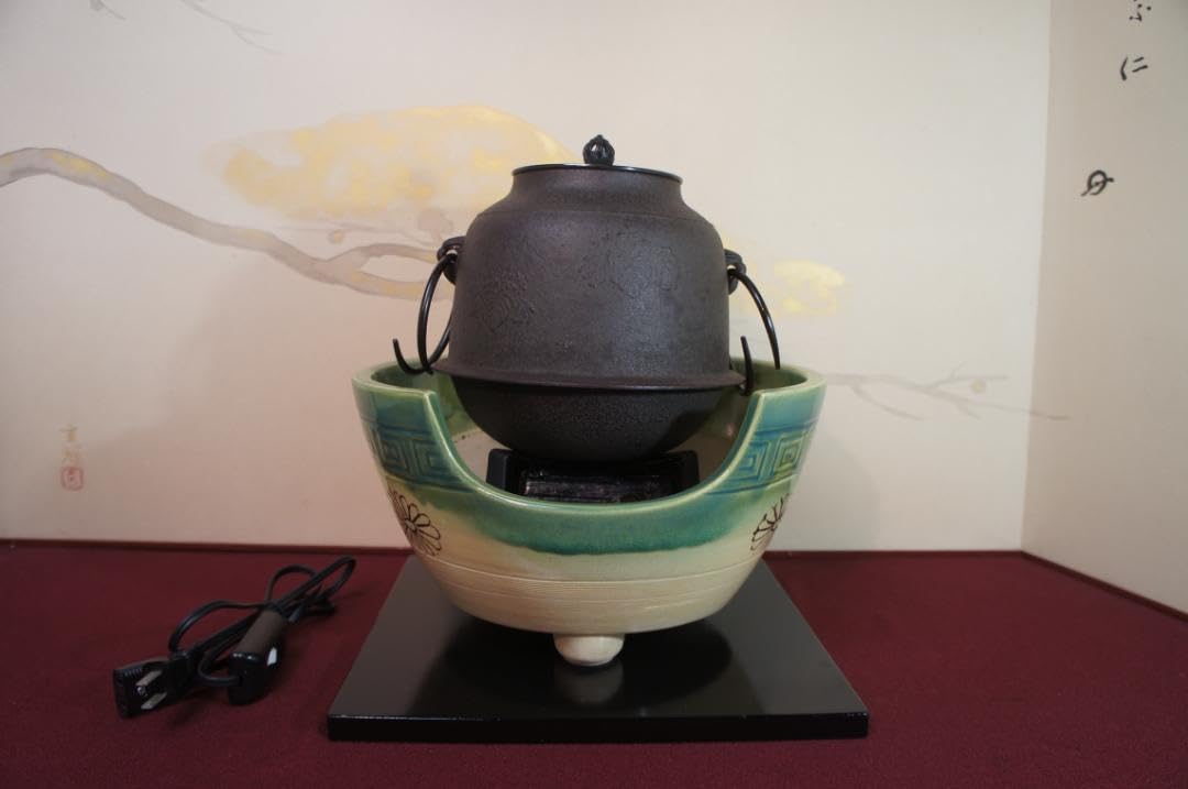 Amazon.co.jp: 野々田 織部(紅鉢)風炉型 電熱器 在銘 桐地紋風炉 
