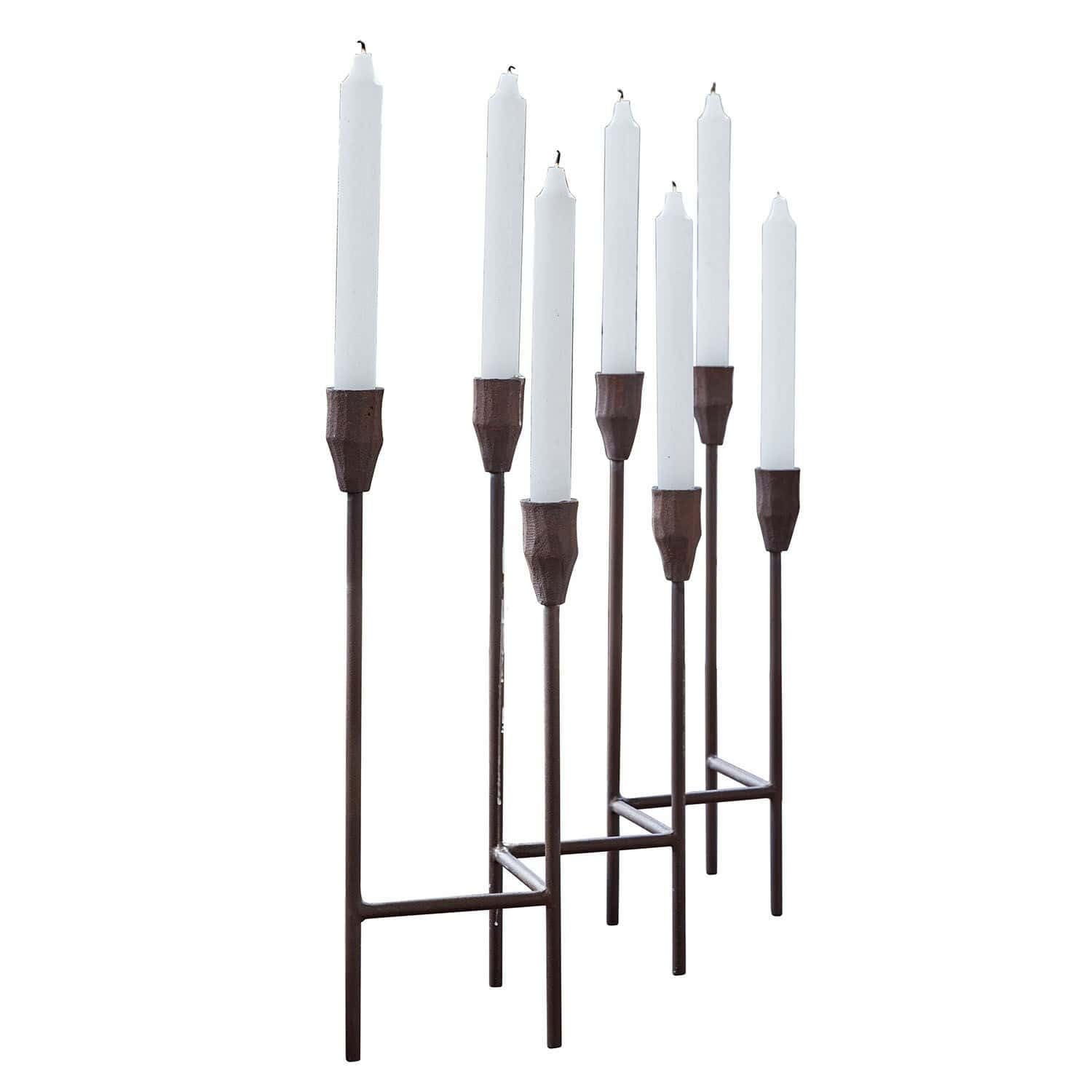 Loberon Kerzenständer Brissande, antikbraun | Sieben Stabkerzenhalter, Moderne Geometrische Formen, mit Rost-Finish, Kerzenhalter, Dekoration, Eisen, Aluminium