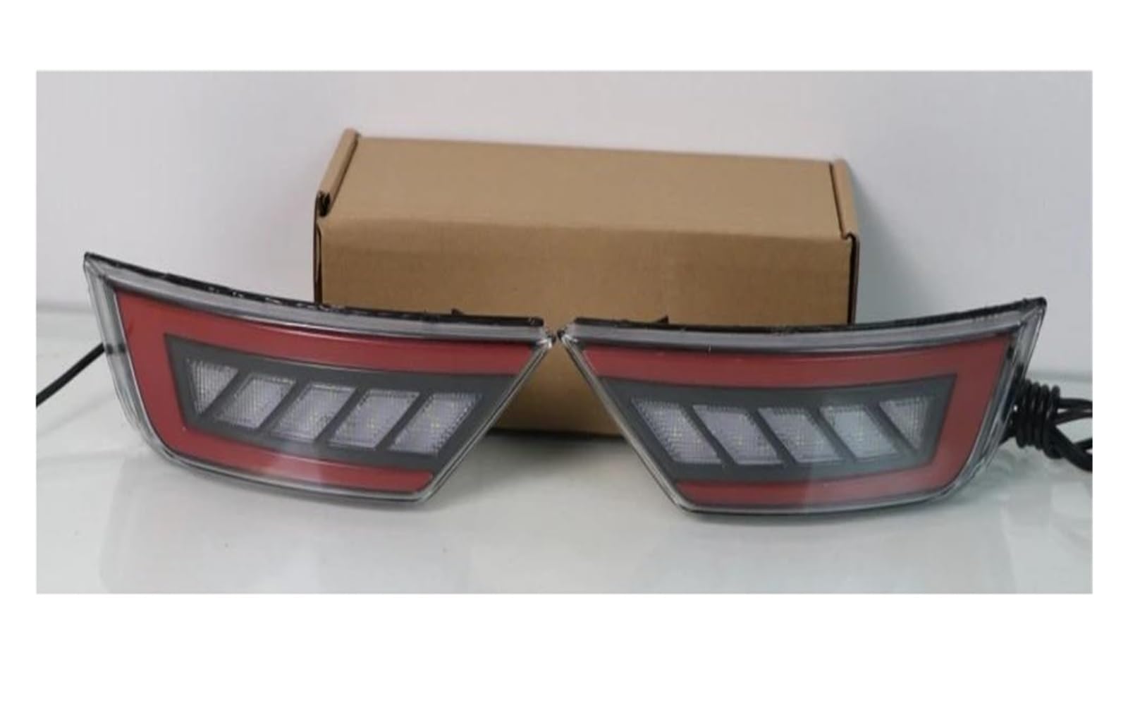 Car Turn Signal Lights 2Pcs for for Focus 2 MK2 for Hatchback for Ecosport for Escape for Kuga 2009-2020 Rear Signal Fog Lamp Rear Bumper Reflector Light Blinker Lights