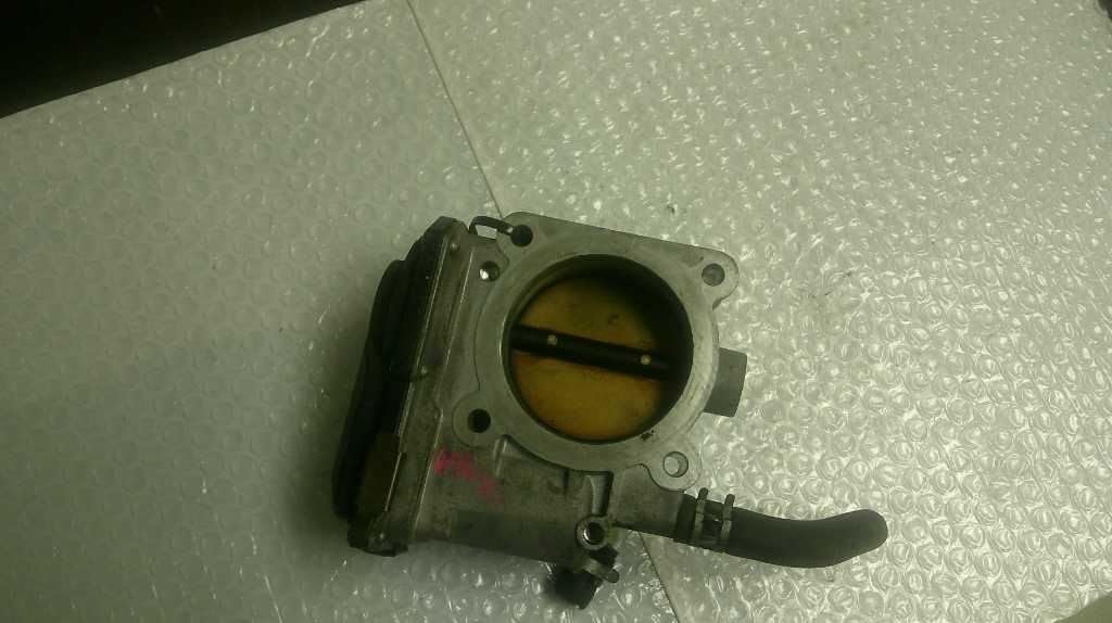 2003-2006 Compatible with Toyota Camry Throttle Body Valve Assembly 337-60928