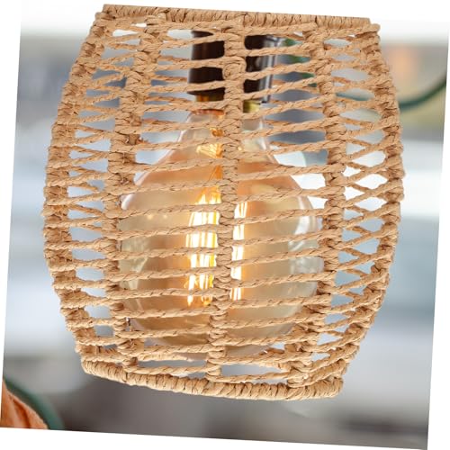 Pantalla tejida a mano ideal para crear ambientes cálidos en restaurantes y salones 5