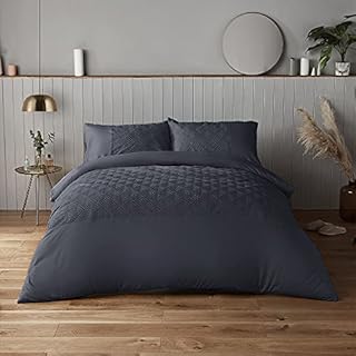 Silentnight Chevron Embossed Super King Duvet Set - Navy Blue Bedding Duvet Cover Set with Matching Pillowcases, Button Fastening and Easy Care Non-Iron Fabric - Super King - Petrol Blue