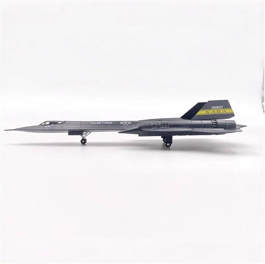Amazon.co.jp: 航空機 米軍 SR-71A ブラックバード高高度偵察機軍事