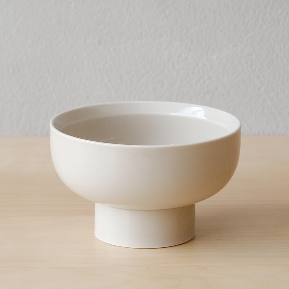 WENSHUO Pedestal Bowl, Decorative Ceramic Fruit Bowl, 5.5 in,Creamy Beige