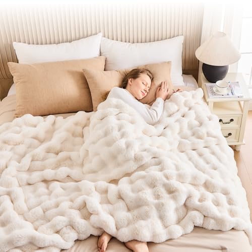 Cozy Faux Fur Throw Blanket for Bed-Warm Fuzzy Throw Blanket, Soft Plush Thick Bubble Blankets for Bedroom and Living Room, Furry Luxury Blanket, 60 x 80, Cream