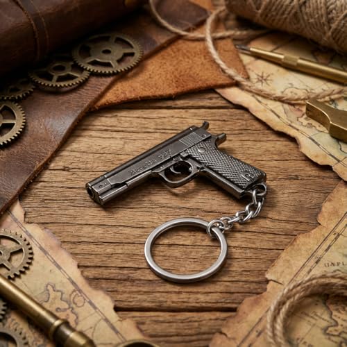 VEOWOO 92F Keychain – Tactical Keychains for Men with M9 Pistol Model and Antique Finish, Cool Metal Key Chains Gifts for Gun & Military Lovers