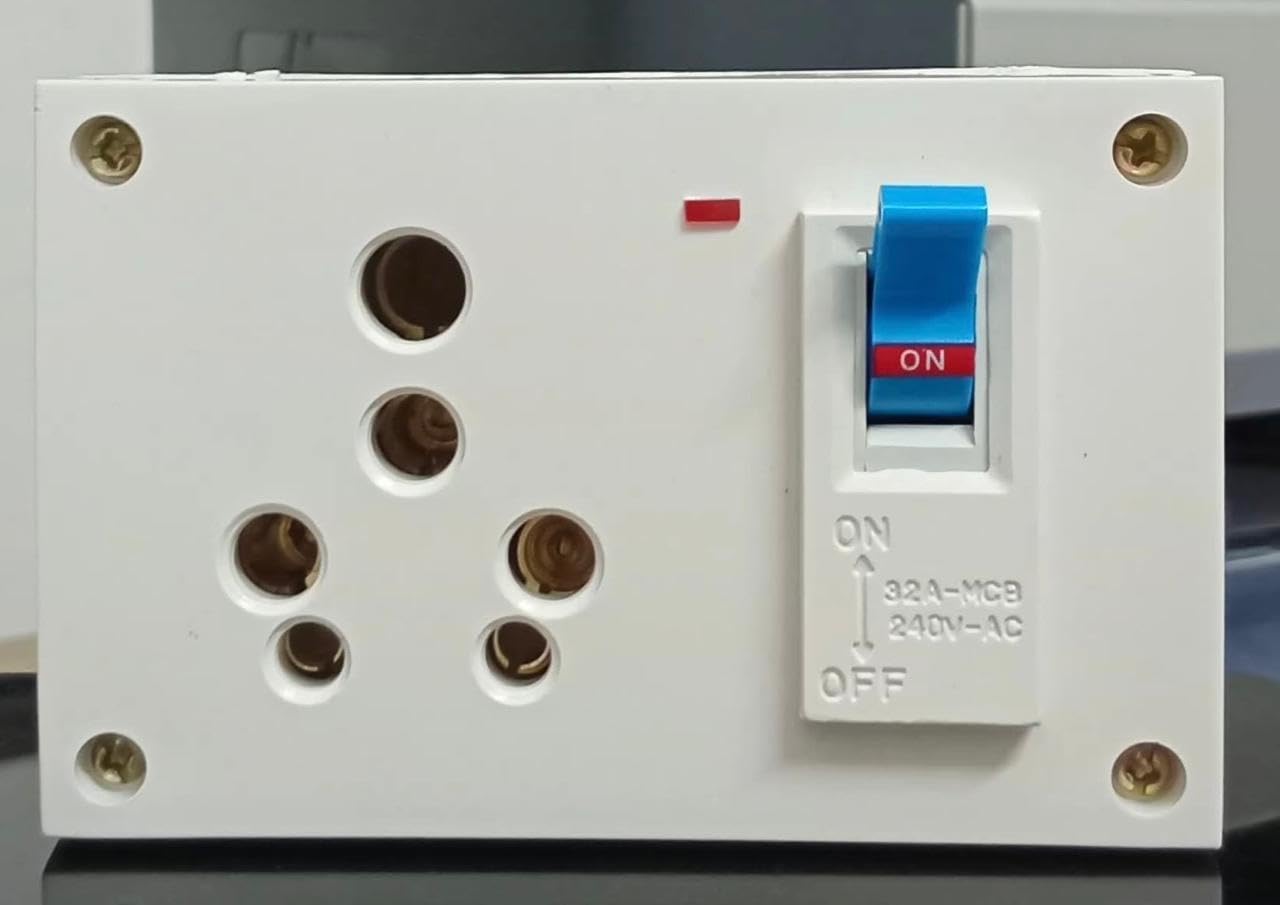 RiM Combined Box 16 Amp with Universal Socket, Master Switch, LED