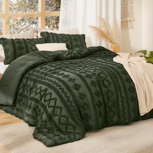 Image of Bedsure Tufted Boho Comforter Set California King - Olive Green Boho Bed Set, GentleSoft 3 Pieces Farmhouse-Style Embroidery Bedding, Gifts for Woman, Soft Jacquard Kids' Comforter for All Seasons
