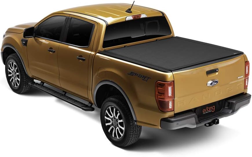 Amazon.com: RealTruck UnderCover Select Hard Folding Truck Bed Tonneau ...
