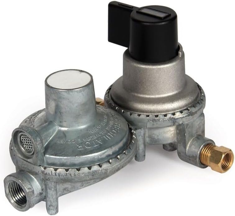 Camco RV Auto-Changeover Propane Regulator, Dual-Stage