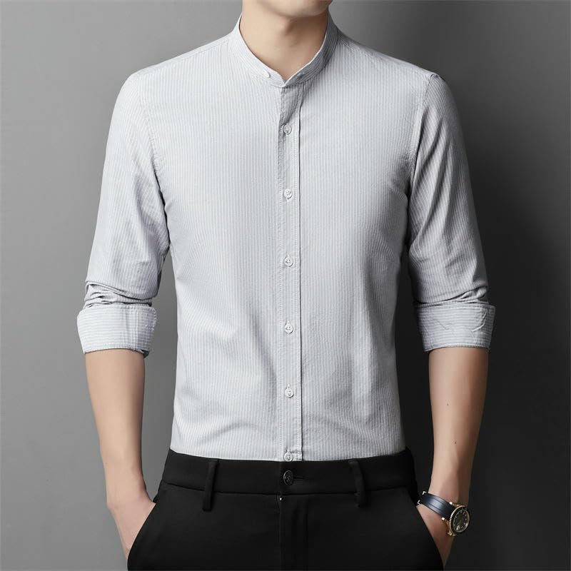 Camisa de manga larga azul para hombre que busca comodidad sin perder elegancia 5