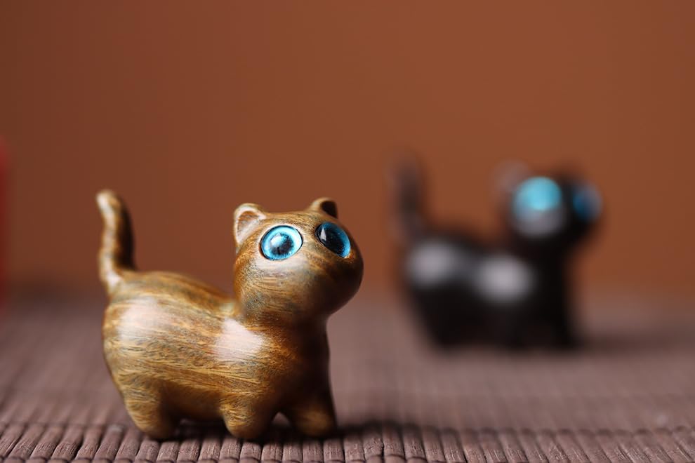 EMiEN 2Pcs Cute Small Sandalwood Cat Figurine Carved Orange Cat,Handmade Sculpture Craft Set, for Home Office Decoration, Car Ornaments(2 PCS) - Image 8
