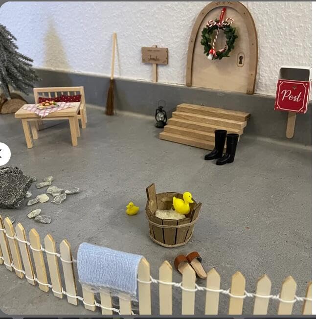 HIULLEN Lot De 16 Accessoires De Lutin Miniatures Pour Maison De Po Mini Meubles Decoration De Meubles Avec Valise Vi Amz B0