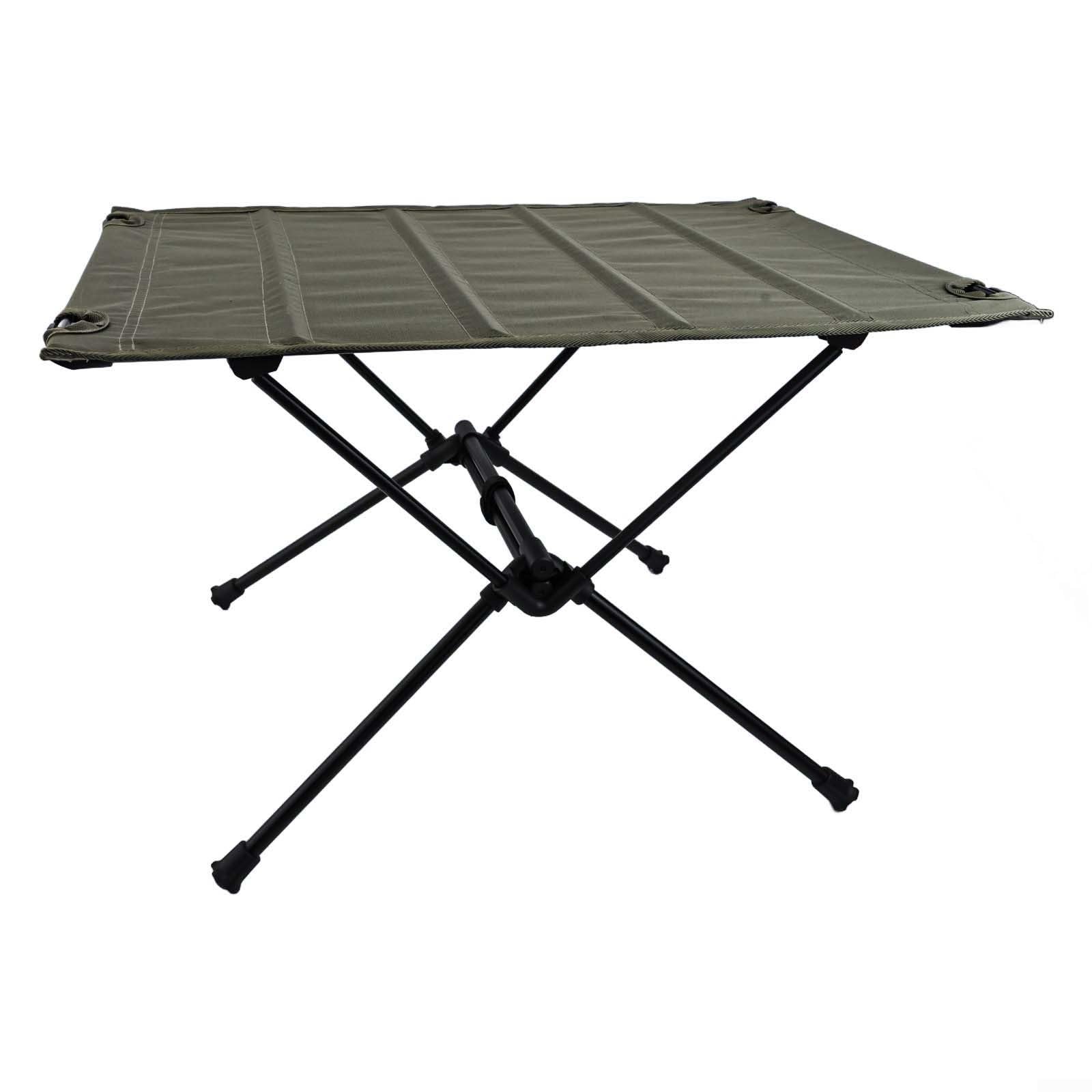 Table de camping pliable et légère pour éviter de manger sur le sol